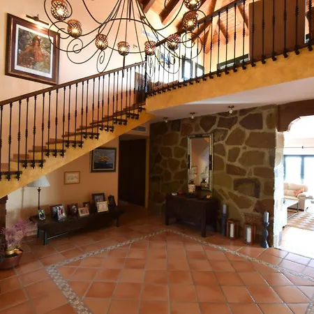 Chaparros Villa