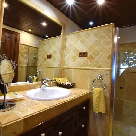 Villa Chaparros *